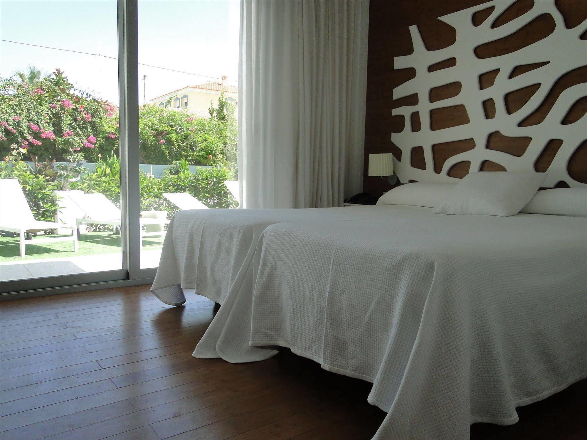 Apartamentos Villamor Denia Kültér fotó